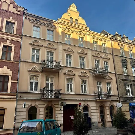 Tespis - Historic House Next To The Cathedral In The Centre Katowice