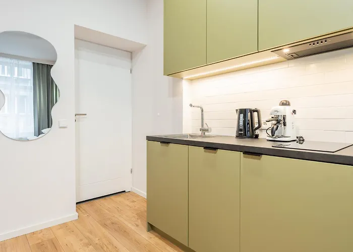 Tespis - Historic House Next To The Cathedral In The Centre